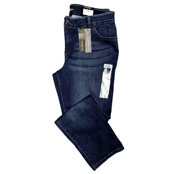 Lee Women’s Plus 16W Stretch Jeans Blue Straight Leg Denim Comfort Waist Pants - Picture 1 of 10